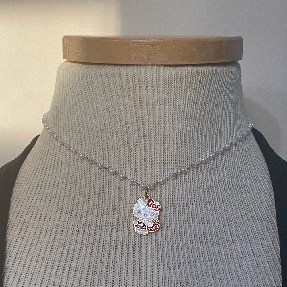 Hello Kitty Strawberry Pearl Choker Necklace Red